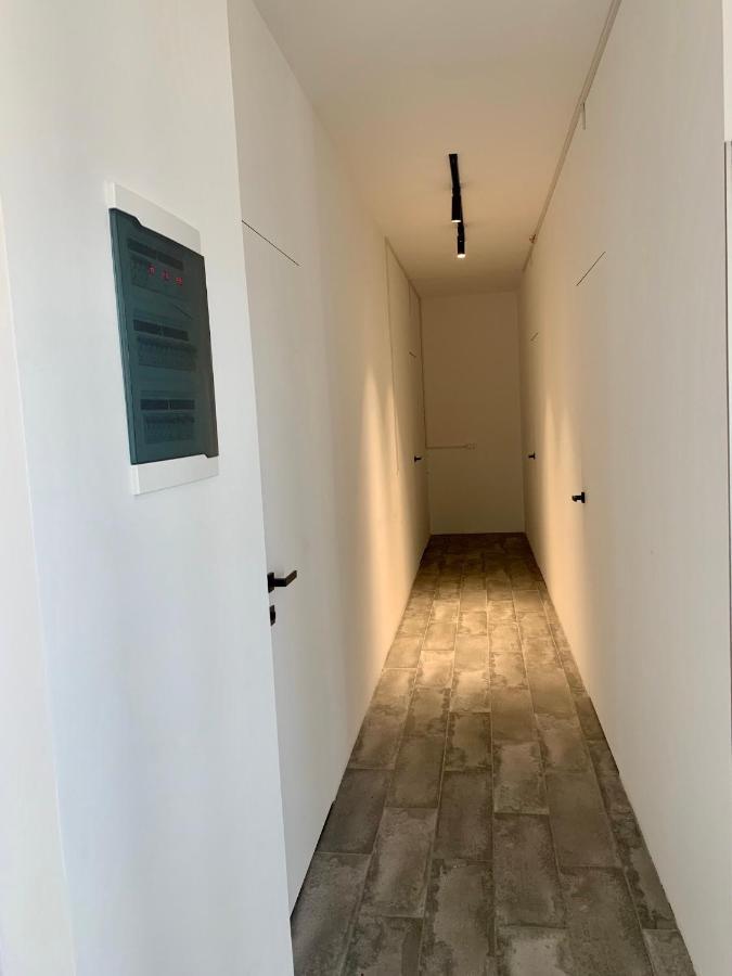 4 Rooms Apartment With A View Of The Dnieper River เคียฟ ภายนอก รูปภาพ