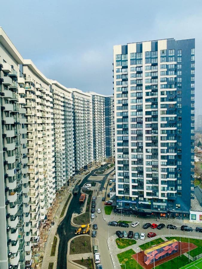 4 Rooms Apartment With A View Of The Dnieper River เคียฟ ภายนอก รูปภาพ