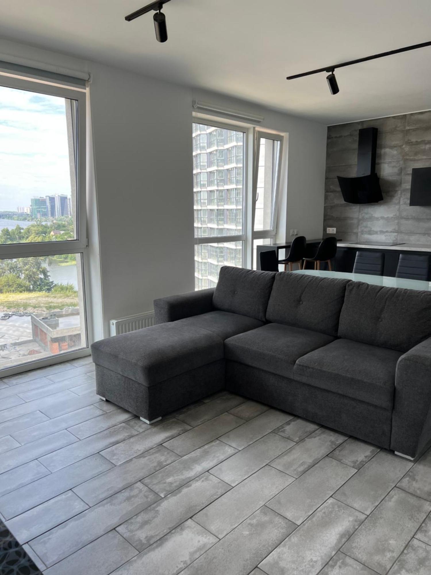 4 Rooms Apartment With A View Of The Dnieper River เคียฟ ภายนอก รูปภาพ